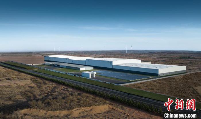 圖為鄂爾多斯零碳產(chǎn)業(yè)園(資料圖)。　張?jiān)﹫D