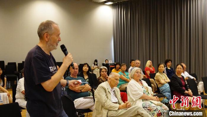 圖為現場觀眾提問。　柏林中國文化中心供圖